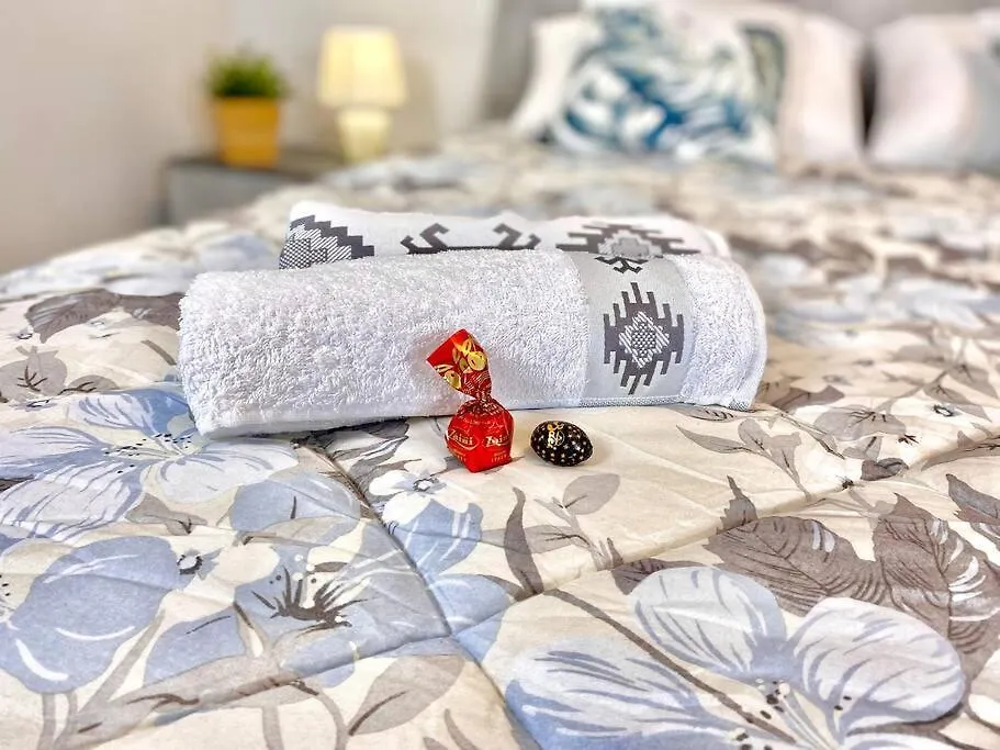 Elegant Apartment- 8 Mins Walk To Center - Free Parking Côme Appartamento